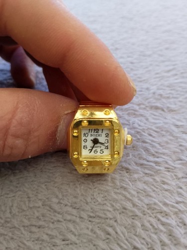 Montre bague dorée - , luxe