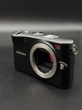 Samsung NX100/ 14,6