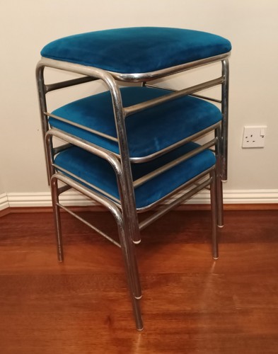 Sedia sgabello armadio