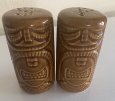 Tiki Salt & Pepper Shakers Banana Wind Hawaii Totem Souvenir Ceramic Set