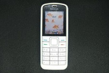NOKIA 5070 RM-166 TELEFONO