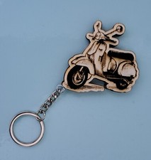 Portachiavi Vespa in legno, Idea Regalo, originale, personalizzabile, Offerta!