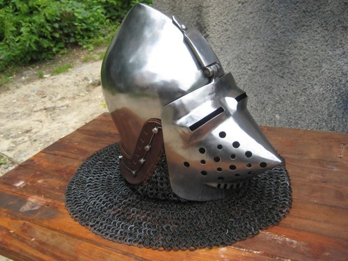 Elmetto bascinet medievale - elmetto,