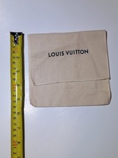 Louis Vuitton D21305 piccolo