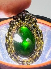 Amuleto verde a goccia Leklai