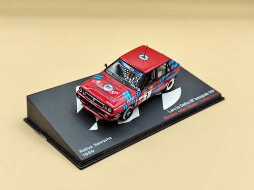 Lancia delta intégrale - 1/43,