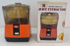 Juice Extractor Battery Operated Spremiagrumi Marca IS  Vintage anni 1960 / 1970