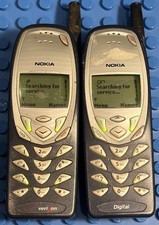2 RARE Vintage Nokia 3285V
