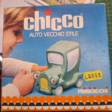 CHICCO AUTO VECCHIO STILE. IN GOMMA  CON FISCHIO. CONFEZIONATA 