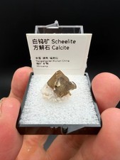 Calcite Scheelite 3,5 g dalla