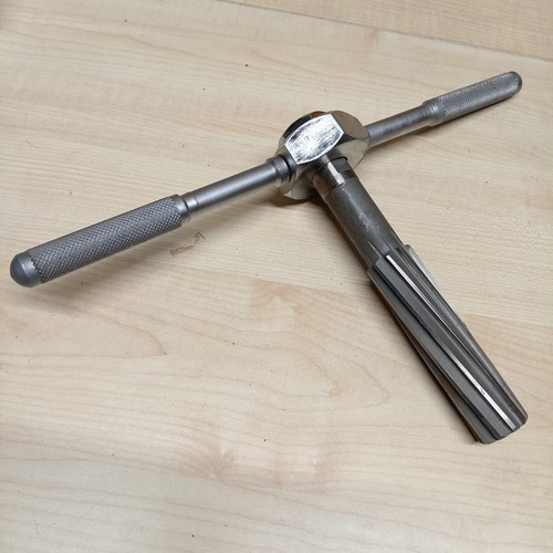 Fresa alesatore per tubo sella - tubo,
