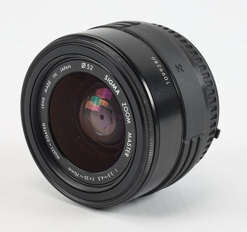Sigma 3 5 - 35-70, f/3.5-4.5