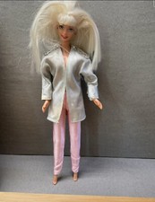 Barbie Style Malesia 1966 Mattel Vintage Super Hair Barbie Slip Logo