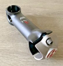 BONTRAGER RACE LITE STELO SENZA FILETTATURA 110 MM 1 1/8 POLLICE 31,8 MM 170 GRAMMI 6 GRADI