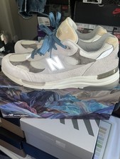 New Balance 992 Moonrock fungo