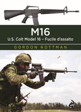 M16. U.S. Colt Model 16