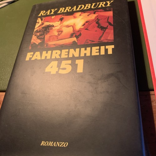 Fahrenheit 451 ray bradbury - fahrenheit,