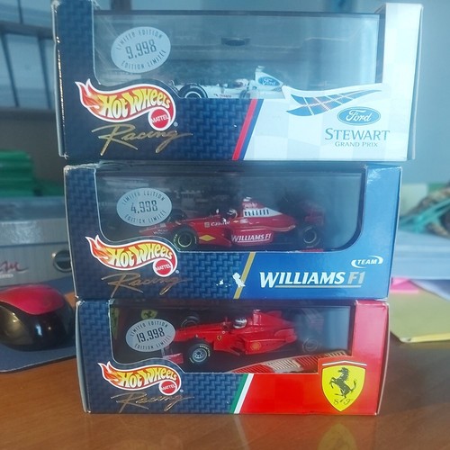 Hot wheels ferrari f300 3 - hot,