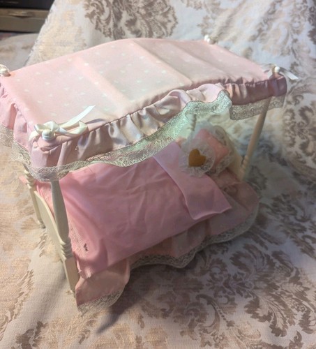 Letto baldacchino vintage - a,