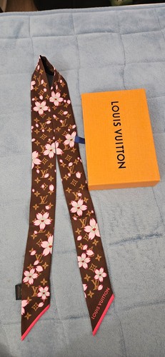 Louis vuitton silk - x,