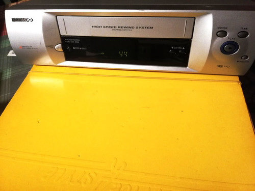 Daewoo 220 vcr - vcr, 4h