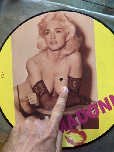 Madonna primadonna erotica - primadonna,