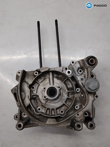 8250135 carter motore destro - carter,
