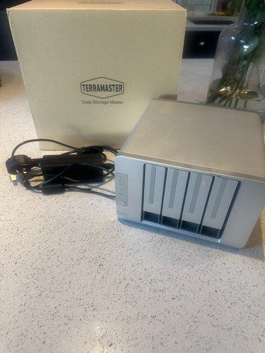 Terramaster nas 210 baie - terramaster, 2