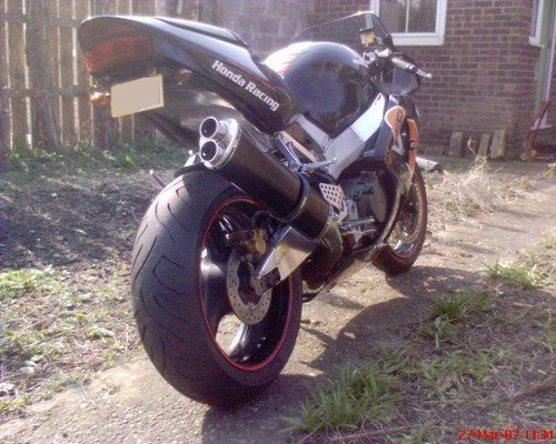 Honda cbr900 fireblade - honda, 96-99