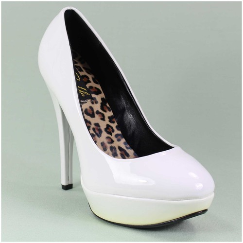 Pin pleaser plateau - by,