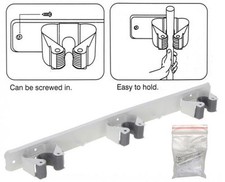 SUPPORTO DA MURO PORTA SCOPE A TRE GANCI IN METALLO VERNICIATO BIANCO CM 35 