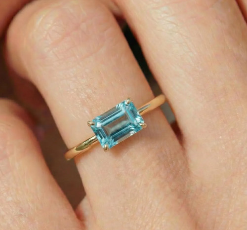 Anello acquamarina blu
