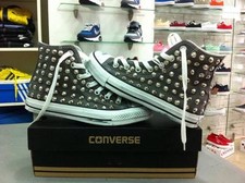 Converse grigie personalizzate
