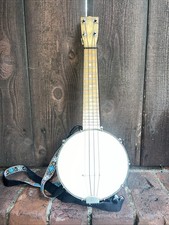 Ukulele Banjo e custodia
