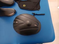 Equitazione Casco. Stivali. Guanti. Corpetto . pantaloni. Bambina mai usati.