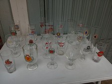 LOT OF 25 BEER GLASSES 80s