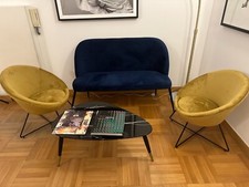 divano 2 posti,2 poltrone e 1 tavolo basso ovale