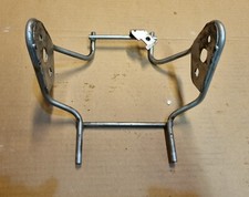 TELAIETTO ANTERIORE SUPPORTO FARO HONDA HORNET 600 99-02