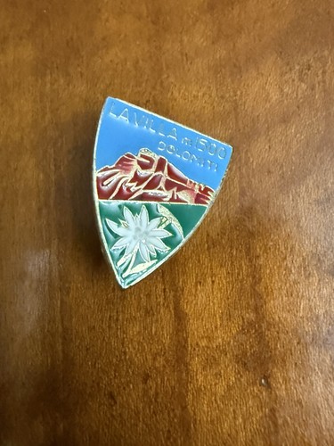 Pin distintivo badge - badge, villa