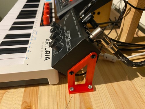 Desktop stand for behringer - desktop,