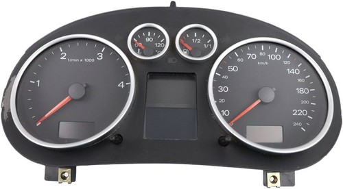 Audi 2002 benzina - a2,
