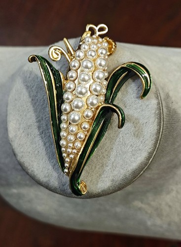Spilla vintage trifari per - trifari,