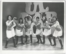 C323/ TV`s Hullabaloo Dancers