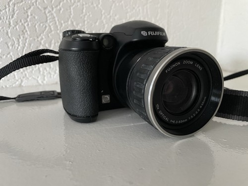 Fujifilm finepix s5600 1 - fujifilm,