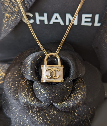 Collana chanel b18p logo - cc,