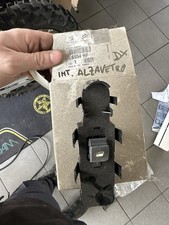 PULSANTIERA ANTERIORE DESTRA
