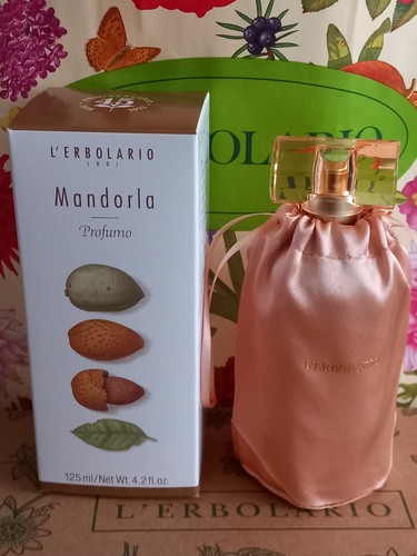 Erbolario mandorla profumo - l'erbolario,