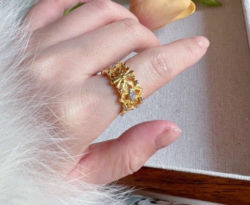 Anello stile pizzo italiano
