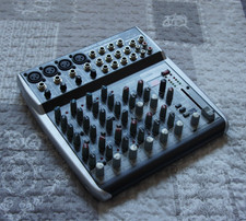 Behringer XENYX 1202usb 12