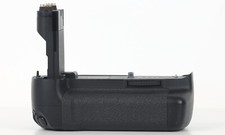 Canon BG-E7 Power Grip